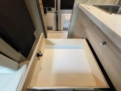 2027 Jayco Comet photo 22