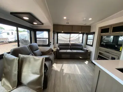 2027 Jayco Eagle photo 13