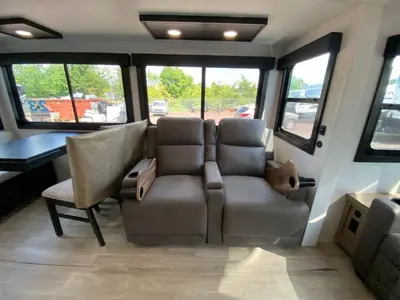 2027 Jayco Eagle photo 31
