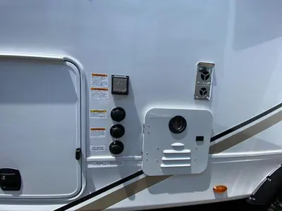 2027 Jayco Eagle SLE photo 5
