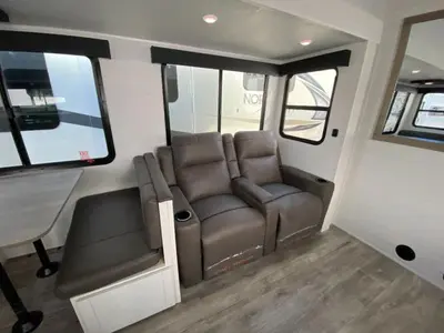 2027 Jayco Eagle SLE photo 30