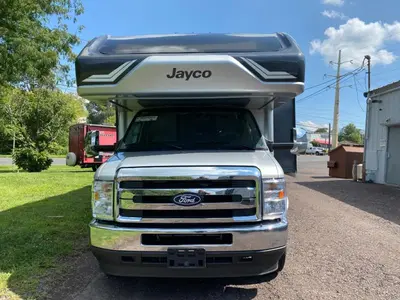2027 Jayco Greyhawk photo 2