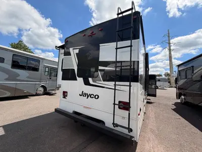 2027 Jayco Greyhawk photo 14