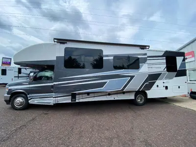 2027 Jayco Greyhawk photo 8