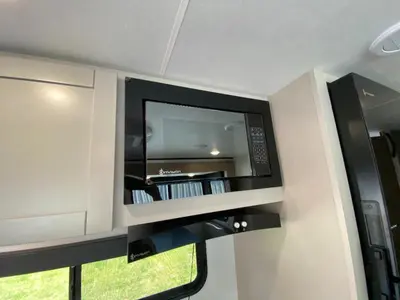 2027 Jayco Jay Feather SL photo 26