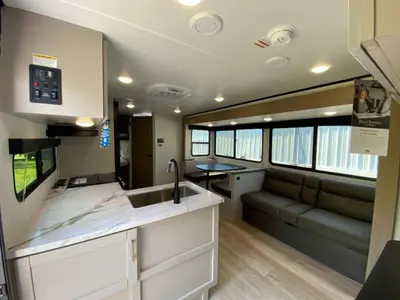 2027 Jayco Jay Feather SL photo 20