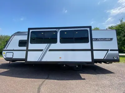 2027 Jayco Jay Feather SL photo 6