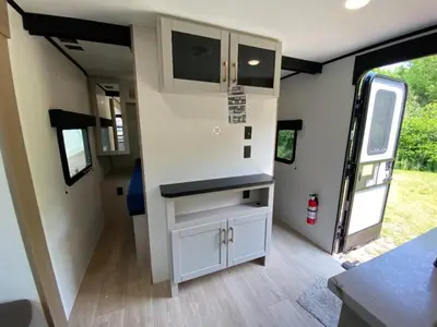 2027 Jayco Jay Feather SL photo 42