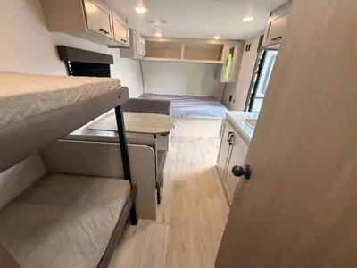 2027 Jayco Jay Flight photo 40