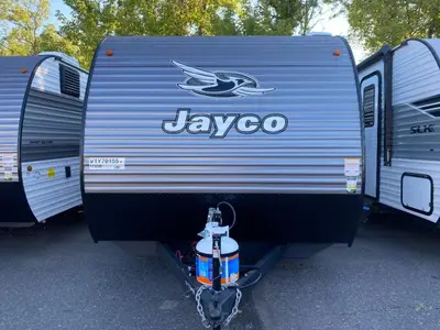 2027 Jayco Jay Flight photo 2