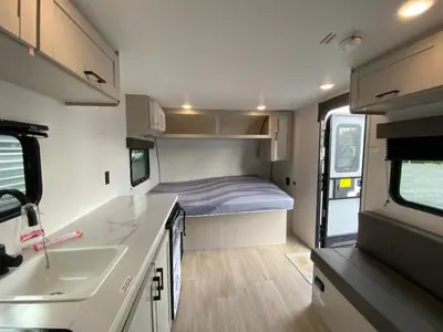 2027 Jayco Jay Flight photo 26