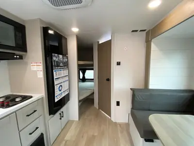 2027 Jayco Jay Flight photo 17