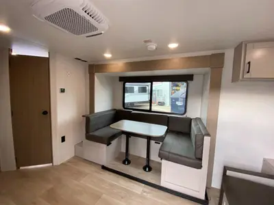 2027 Jayco Jay Flight photo 16