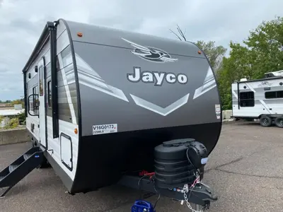 2027 Jayco Jay Flight photo 3