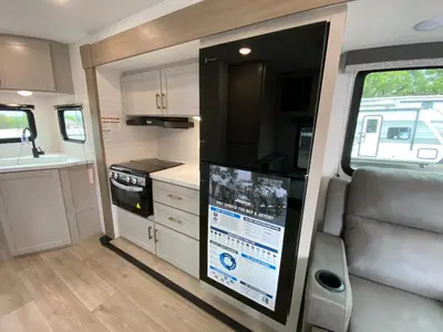 2027 Jayco Jay Flight photo 23