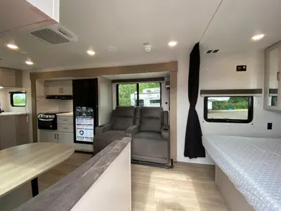 2027 Jayco Jay Flight photo 13
