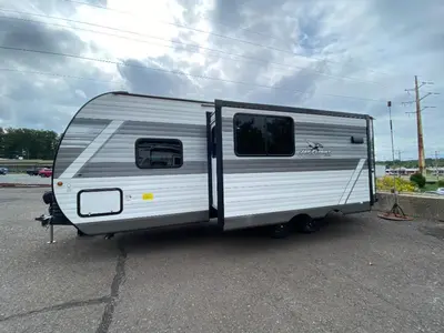 2027 Jayco Jay Flight photo 5