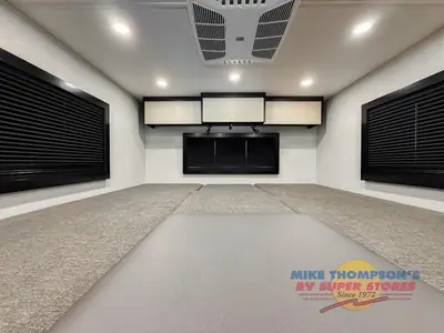2026 Tiffin Motorhomes Open Trail photo 21