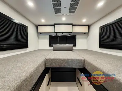 2026 Tiffin Motorhomes Open Trail photo 19