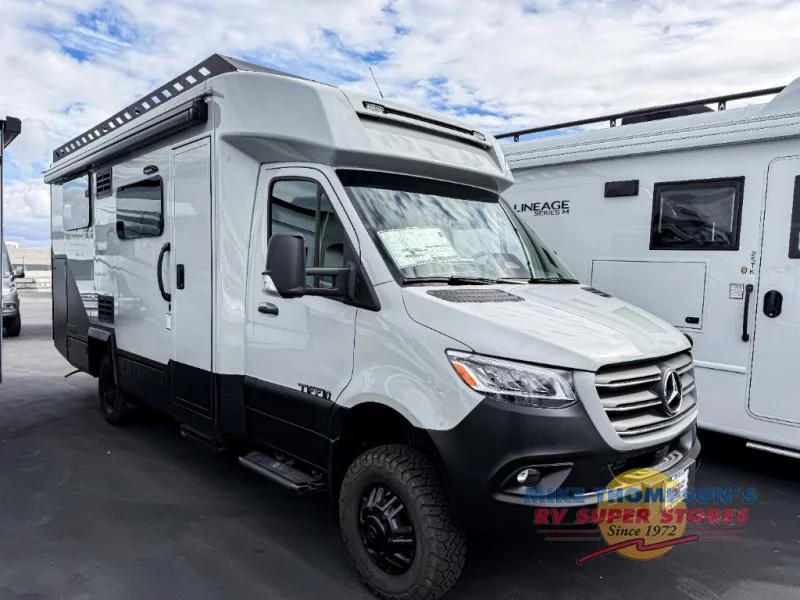 2026 Tiffin Motorhomes Open Trail exterior