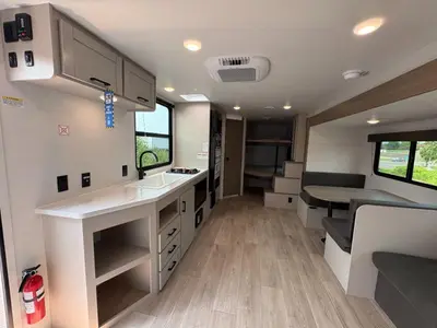 2027 Jayco Jay Flight photo 13