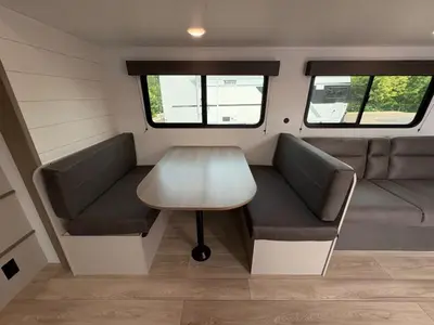 2027 Jayco Jay Flight photo 33