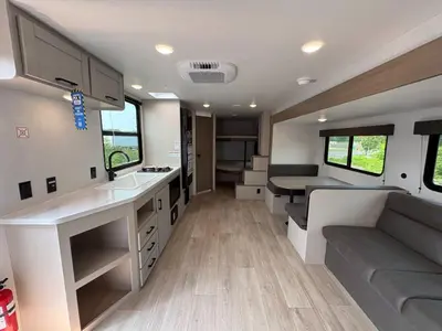 2027 Jayco Jay Flight photo 12