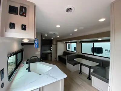 2027 Jayco Jay Flight photo 14