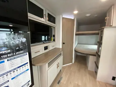 2027 Jayco Jay Flight photo 27