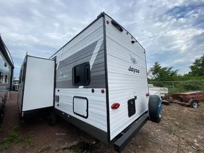 2027 Jayco Jay Flight photo 4