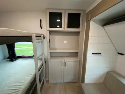 2027 Jayco Jay Flight photo 39