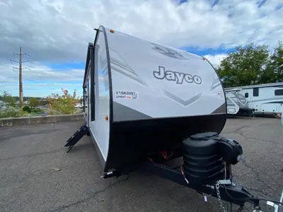 2027 Jayco Jay Flight photo 3