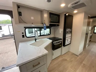 2027 Jayco Jay Flight photo 22