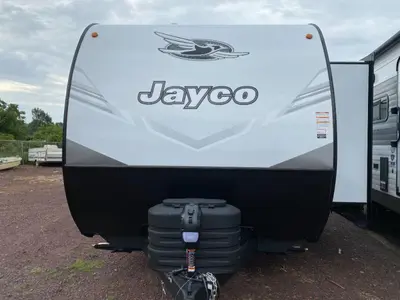 2027 Jayco Jay Flight photo 2