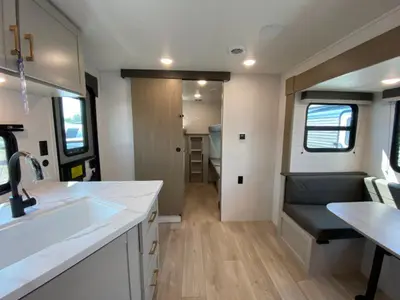 2027 Jayco Jay Flight photo 42
