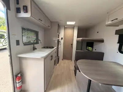 2027 Jayco Jay Flight photo 17