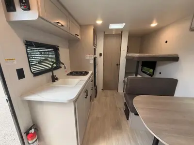 2027 Jayco Jay Flight photo 10