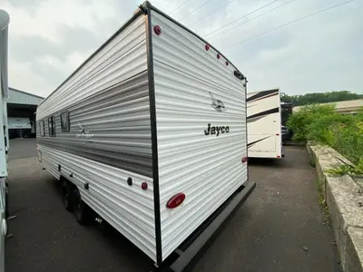 2027 Jayco Jay Flight photo 6