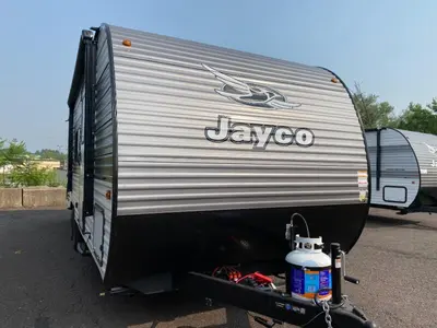 2027 Jayco Jay Flight photo 2