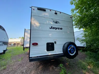 2027 Jayco Jay Flight photo 6