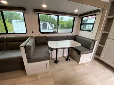 2027 Jayco Jay Flight photo 41