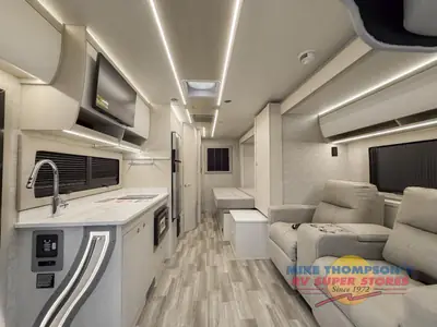 2026 Tiffin Motorhomes Wayfarer photo 12