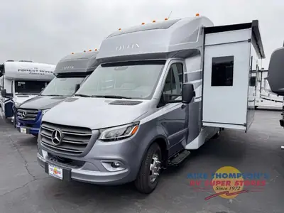 2026 Tiffin Motorhomes Wayfarer photo 3