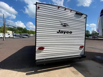 2027 Jayco Jay Flight photo 9