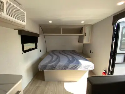 2027 Jayco Jay Flight photo 31
