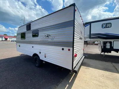 2027 Jayco Jay Flight photo 8