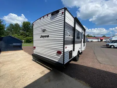 2027 Jayco Jay Flight photo 10