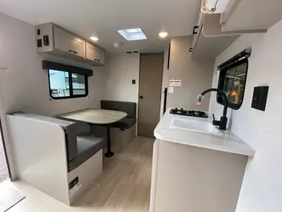 2027 Jayco Jay Flight photo 16