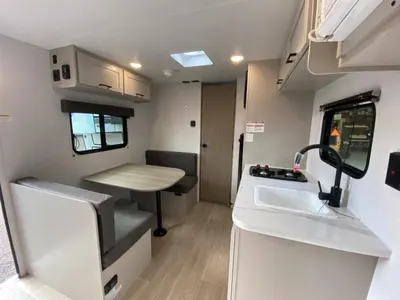 2027 Jayco Jay Flight photo 15