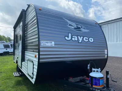 2027 Jayco Jay Flight photo 3